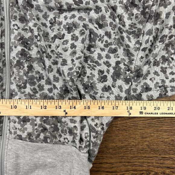 Athleta Hoodie Womens Small Gray Animal Print Full Zip Thumbholes Pullover Top - Picture 5 of 8
